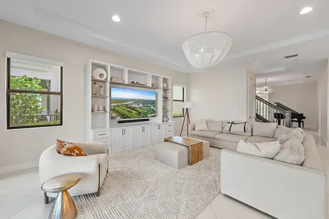 13633 Artisan Circle Palm Beach Gardens FL 33418