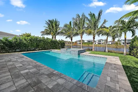 13633 Artisan Circle Palm Beach Gardens FL 33418