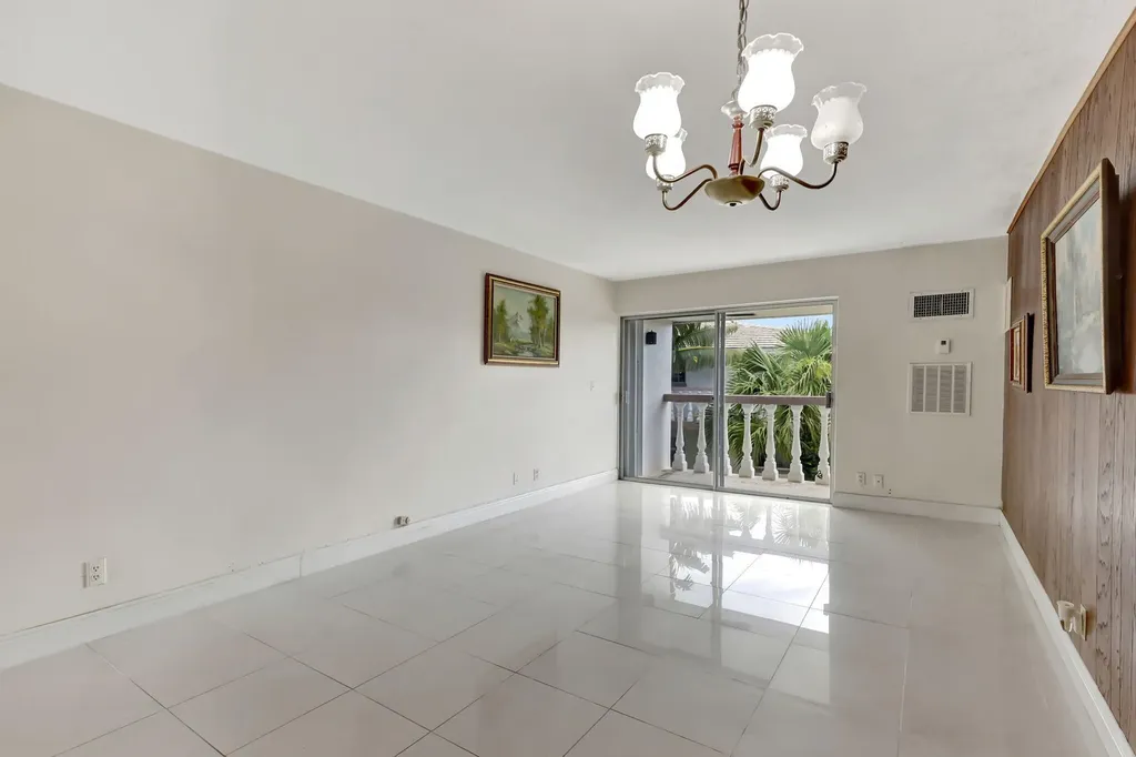 148 Yacht Club Drive North Palm Beach FL 33408