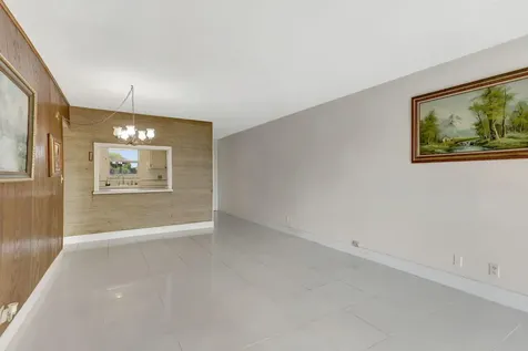 148 Yacht Club Drive North Palm Beach FL 33408