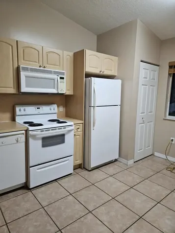 7900 NW 6th Street Pembroke Pines FL 33024