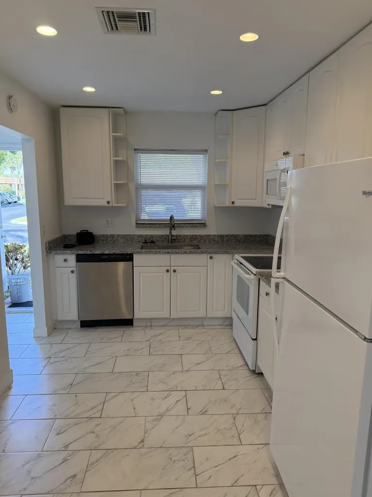 5780 W Fernley Drive West Palm Beach FL 33415