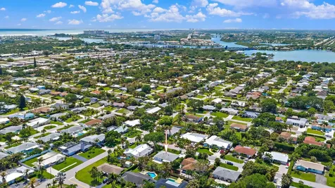 355 Franklin Road Tequesta FL 33469