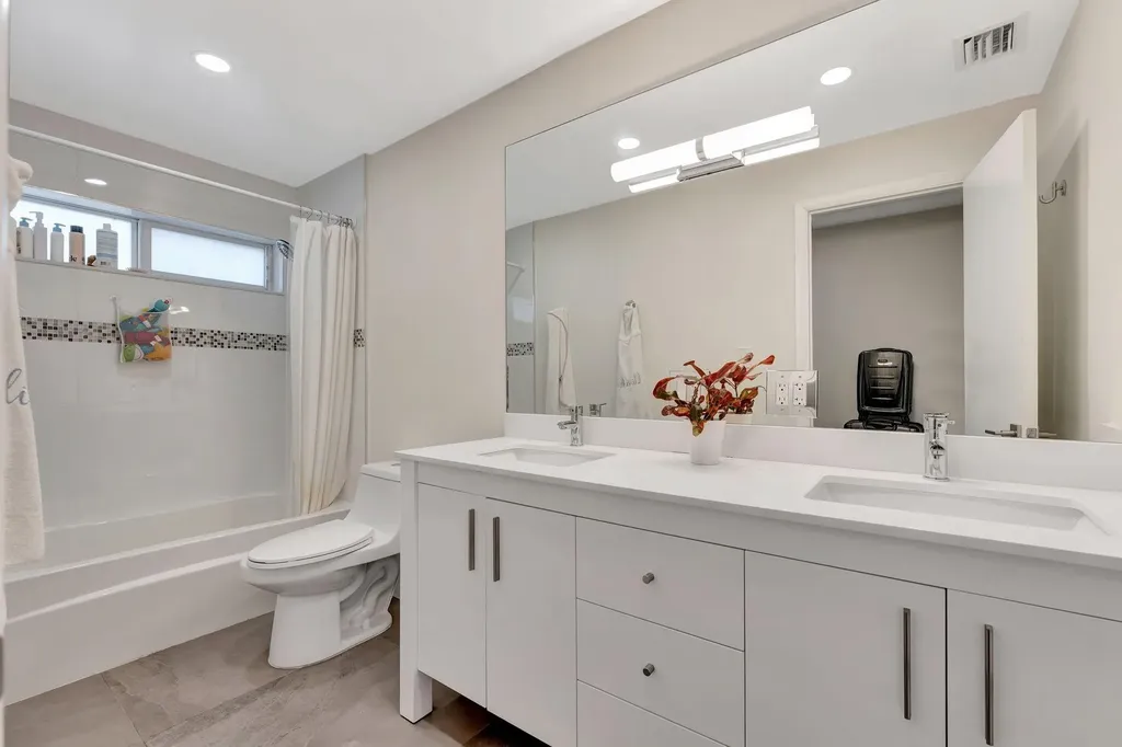 3501 Keyser Avenue Hollywood FL 33021