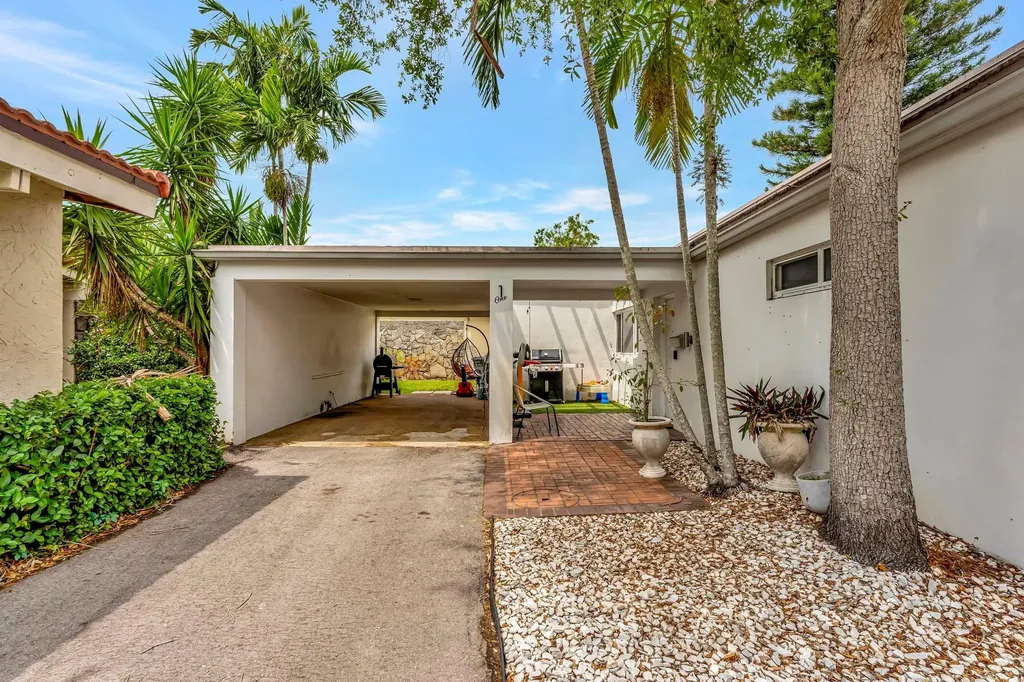 3501 Keyser Avenue Hollywood FL 33021