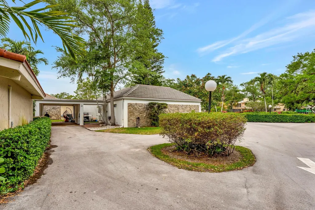 3501 Keyser Avenue Hollywood FL 33021