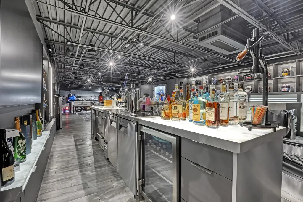 7210 Haverhill Business Parkway Palm Beach Gardens FL