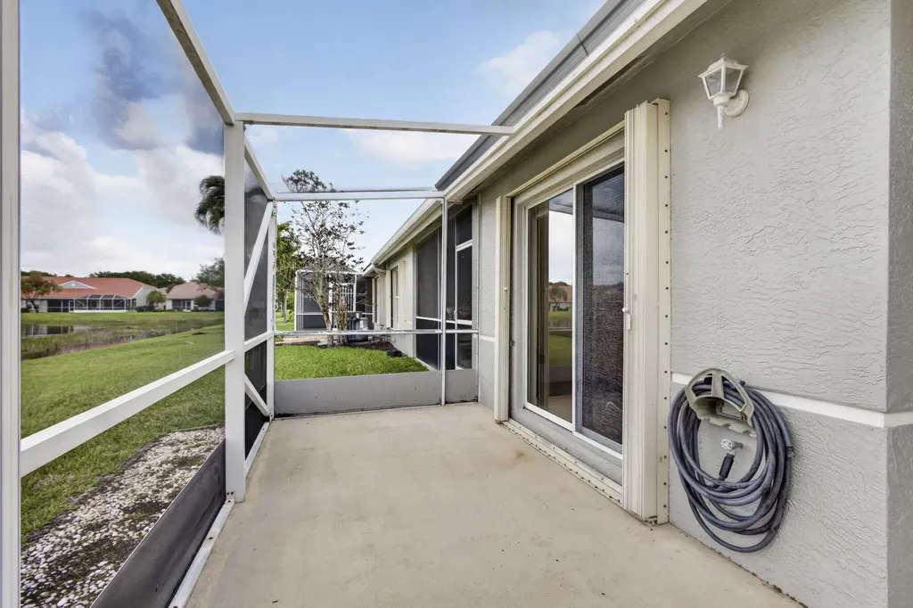 8437 Logia Circle Boynton Beach FL 33472