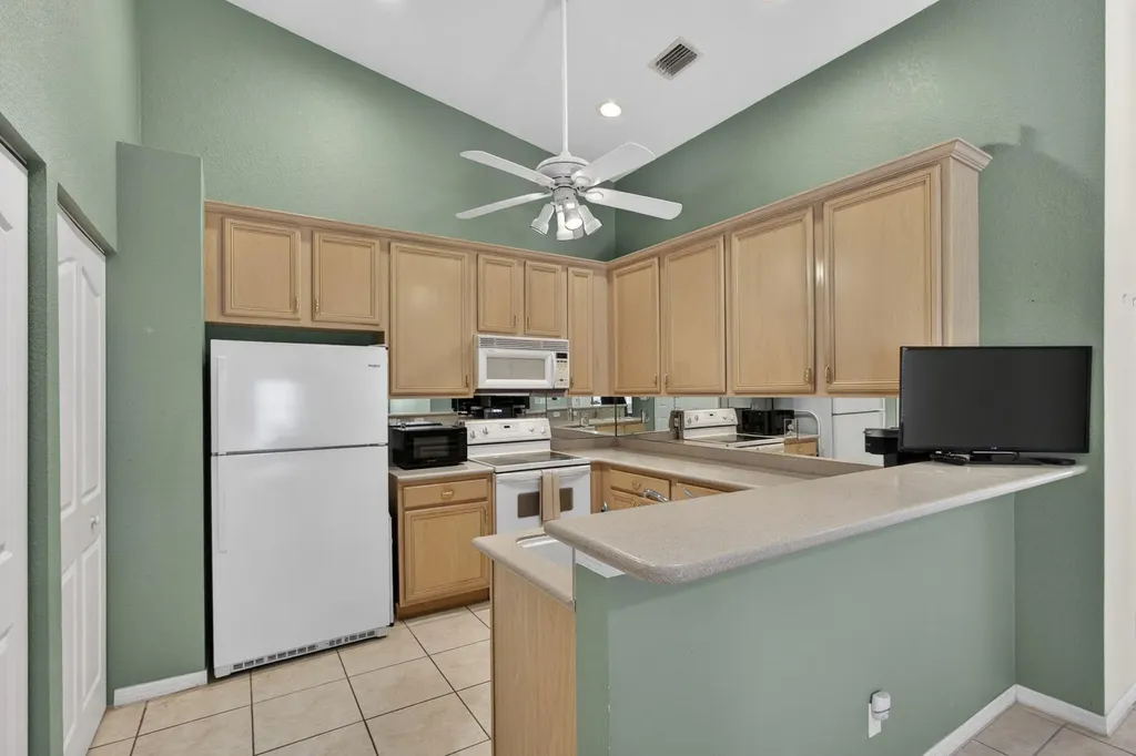 8437 Logia Circle Boynton Beach FL 33472