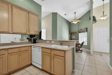 8437 Logia Circle Boynton Beach FL 33472
