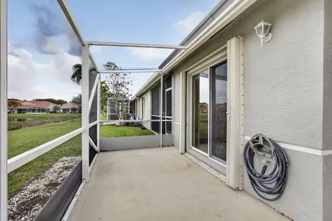 8437 Logia Circle Boynton Beach FL 33472