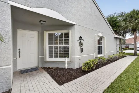 8437 Logia Circle Boynton Beach FL 33472