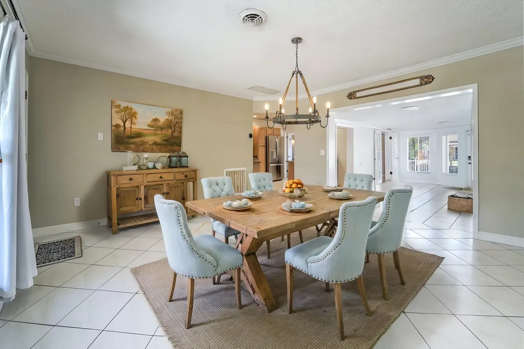 270 SE 3rd Avenue Pompano Beach FL 33060