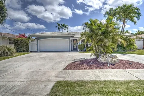 270 SE 3rd Avenue Pompano Beach FL 33060