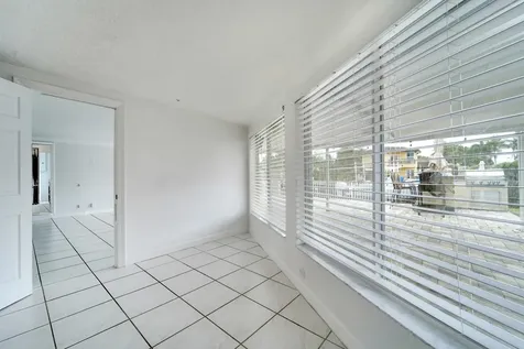 270 SE 3rd Avenue Pompano Beach FL 33060