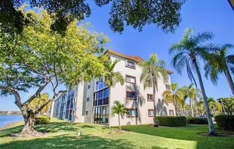 1400 SW 131st Way Pembroke Pines FL 33027