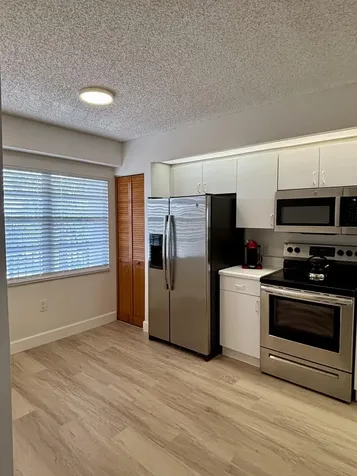 1400 SW 131st Way Pembroke Pines FL 33027