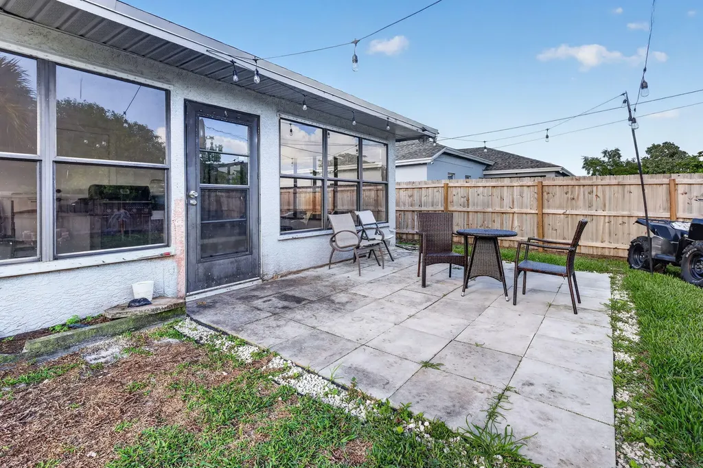 481 SW Aster Road Port St Lucie FL 34953