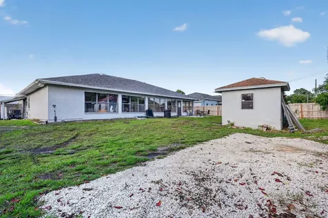481 SW Aster Road Port St Lucie FL 34953