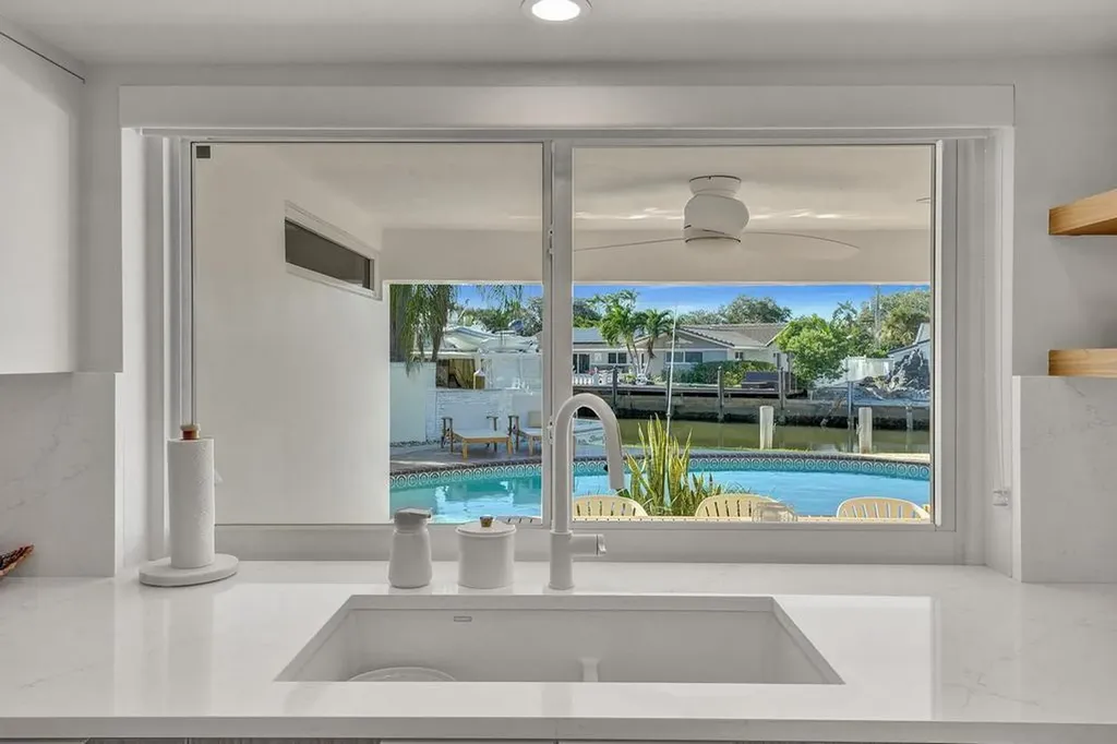 5581 NE 31st Avenue Fort Lauderdale FL 33308