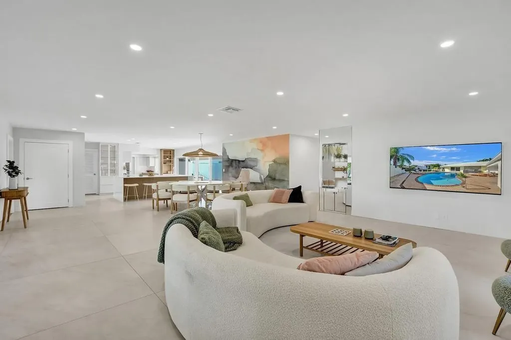 5581 NE 31st Avenue Fort Lauderdale FL 33308