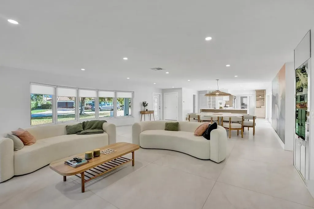 5581 NE 31st Avenue Fort Lauderdale FL 33308