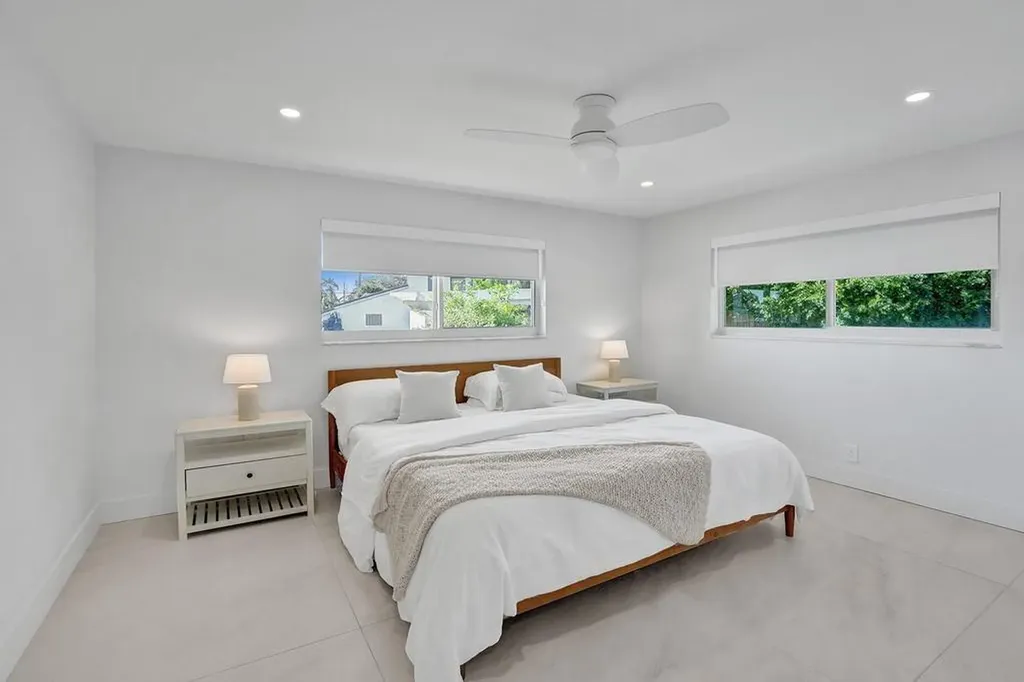 5581 NE 31st Avenue Fort Lauderdale FL 33308