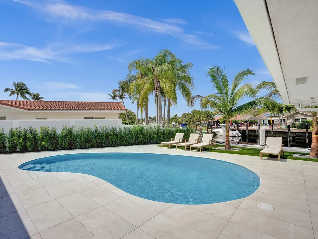 5581 NE 31st Avenue Fort Lauderdale FL 33308