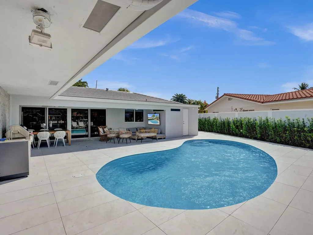 5581 NE 31st Avenue Fort Lauderdale FL 33308