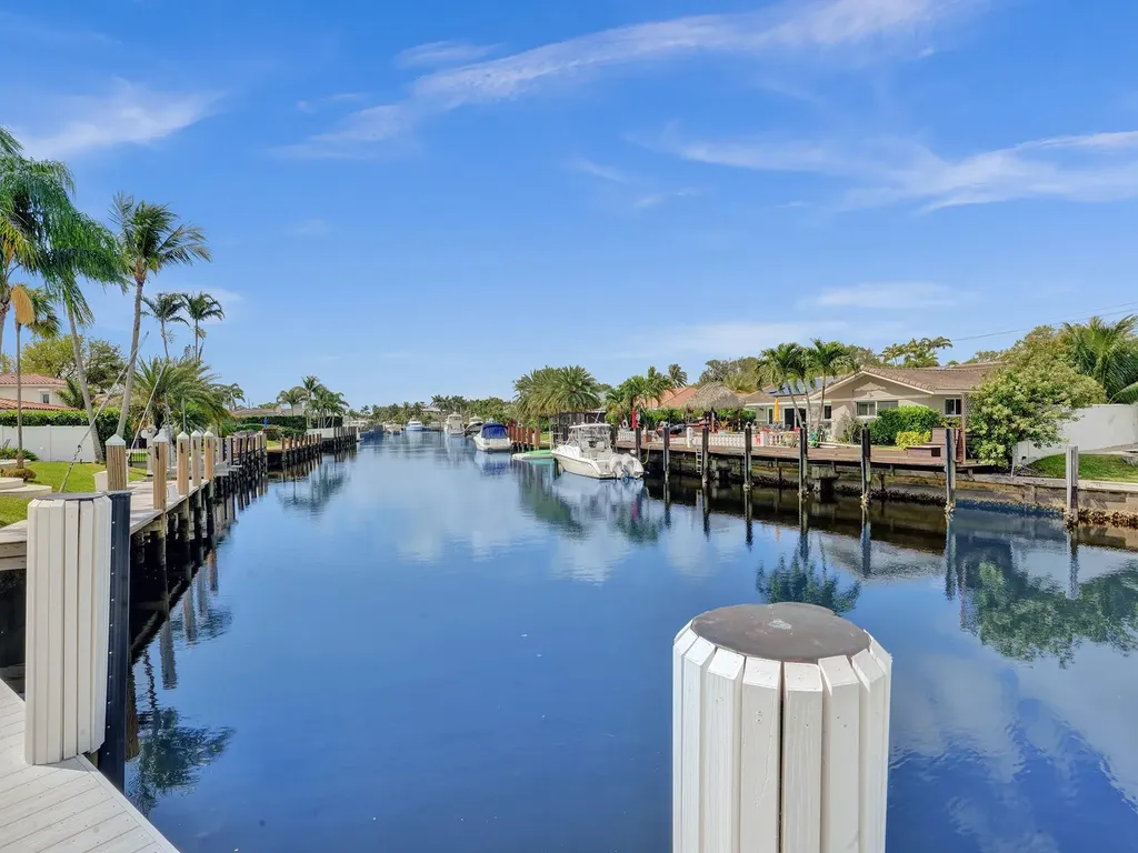 5581 NE 31st Avenue Fort Lauderdale FL 33308