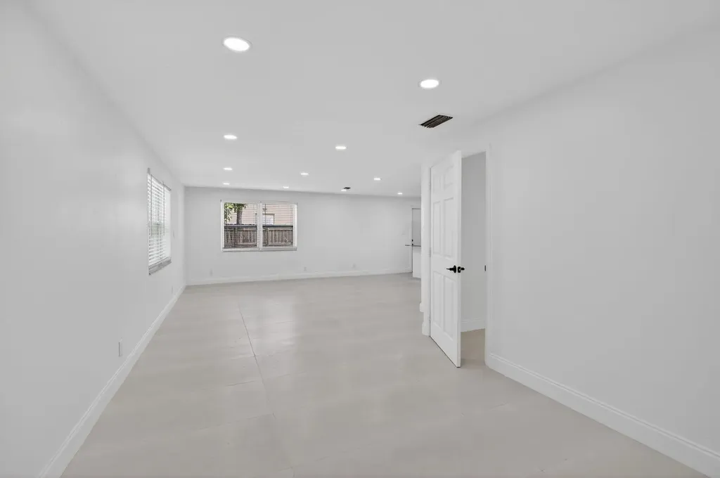 2630 SW 49th Court Fort Lauderdale FL 33312