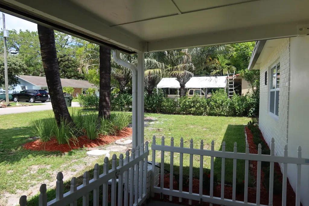 2630 SW 49th Court Fort Lauderdale FL 33312