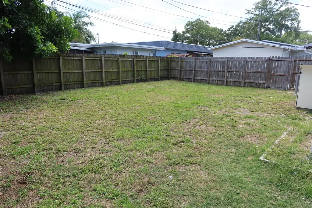 2630 SW 49th Court Fort Lauderdale FL 33312