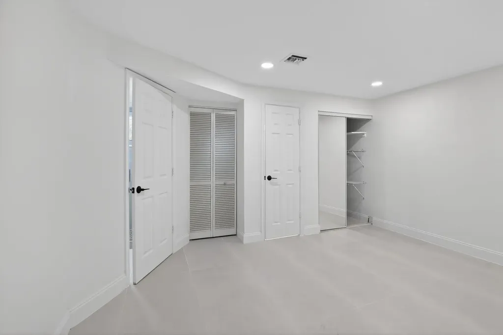 2630 SW 49th Court Fort Lauderdale FL 33312