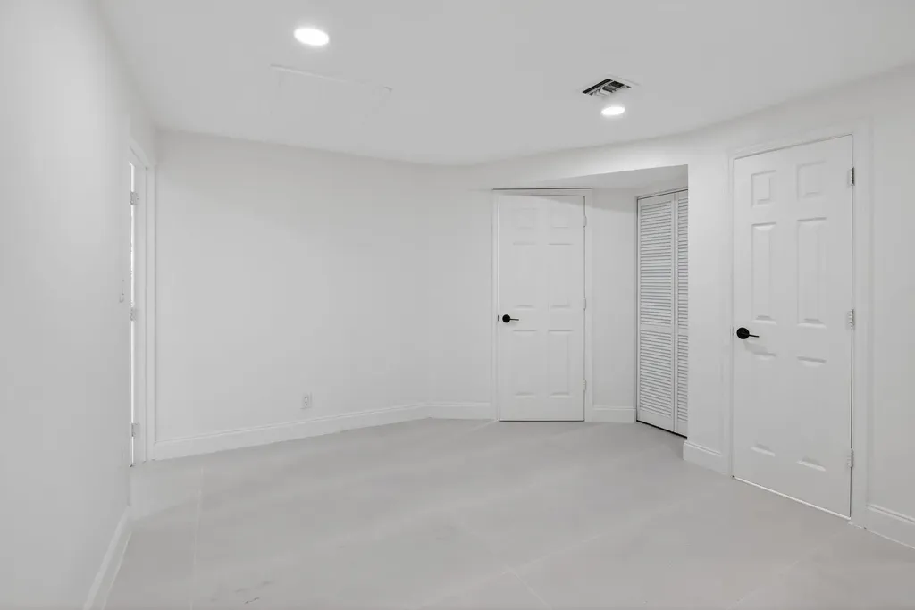 2630 SW 49th Court Fort Lauderdale FL 33312