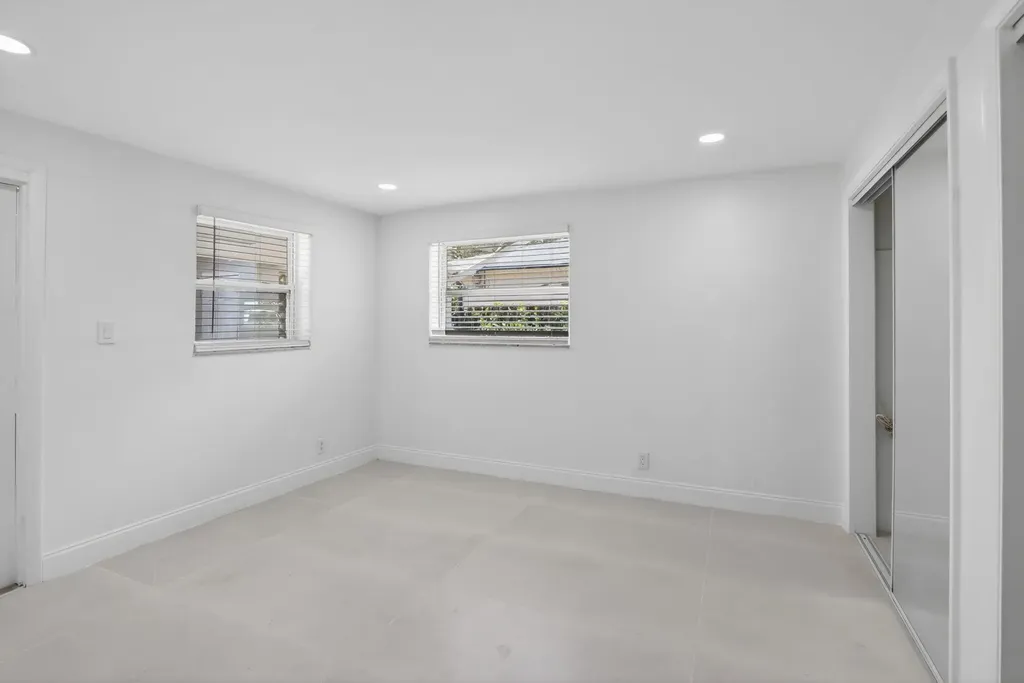 2630 SW 49th Court Fort Lauderdale FL 33312