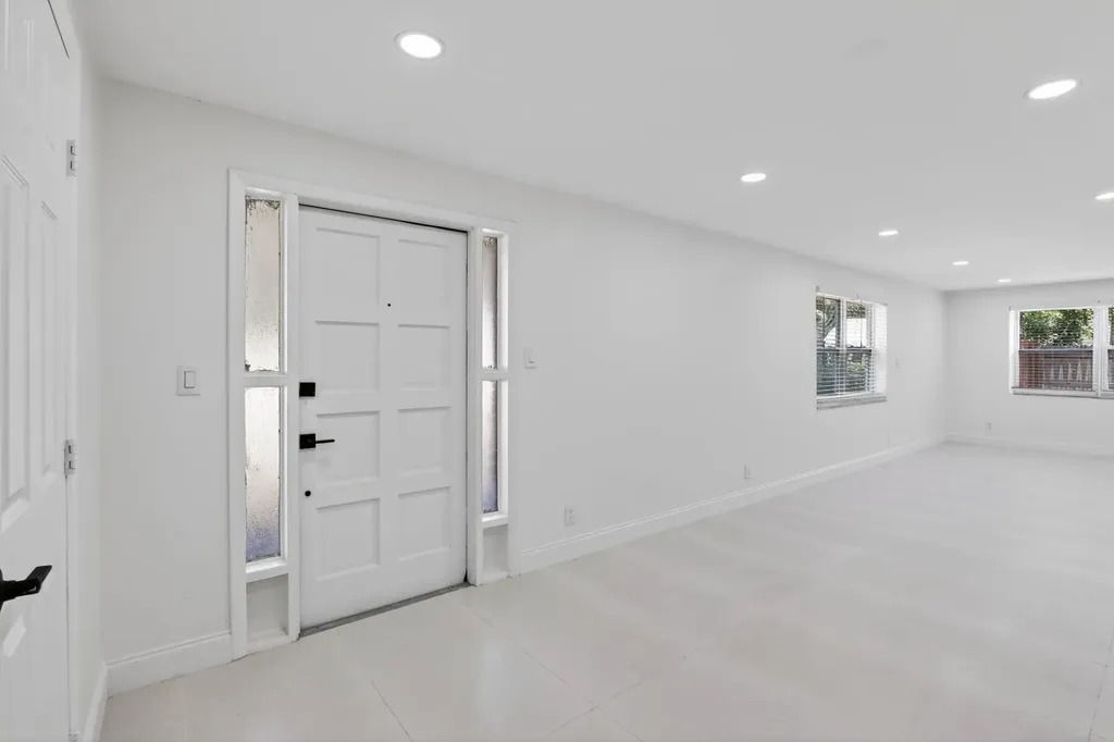 2630 SW 49th Court Fort Lauderdale FL 33312
