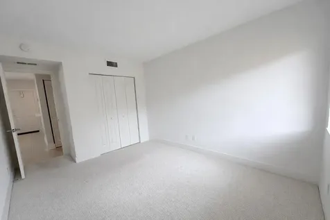 2660 NE 8th Avenue Wilton Manors FL 33334