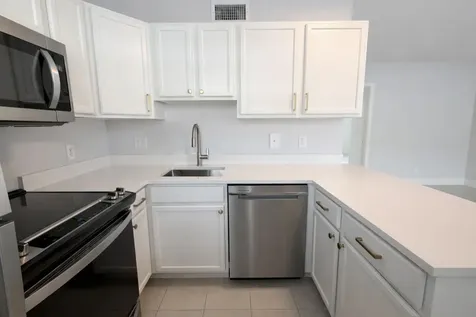 2660 NE 8th Avenue Wilton Manors FL 33334
