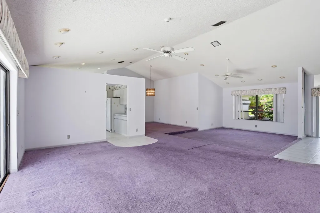 9476 El Clair Ranch Road Boynton Beach FL 33437
