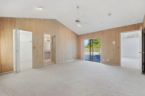9476 El Clair Ranch Road Boynton Beach FL 33437