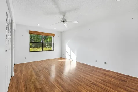 9476 El Clair Ranch Road Boynton Beach FL 33437