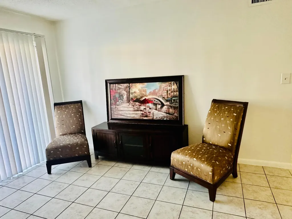 6054 Forest Hill Boulevard West Palm Beach FL 33415