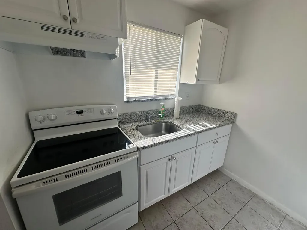 6054 Forest Hill Boulevard West Palm Beach FL 33415