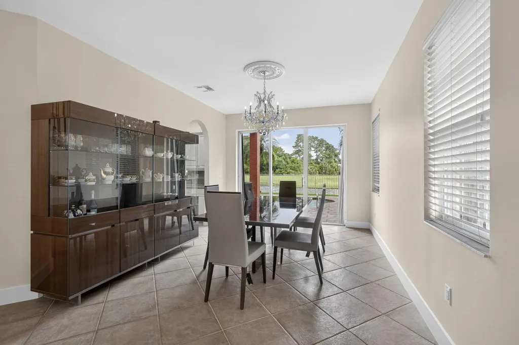 1724 Annandale Circle Royal Palm Beach FL 33411