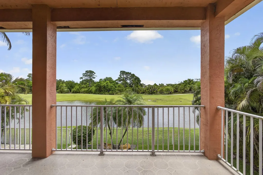 1724 Annandale Circle Royal Palm Beach FL 33411