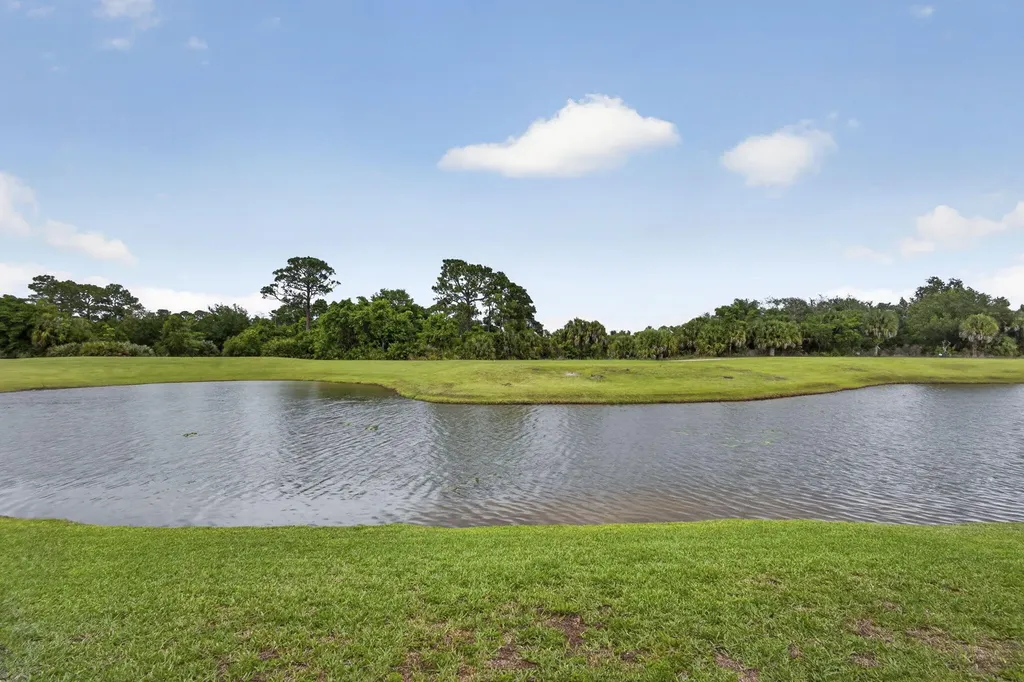 1724 Annandale Circle Royal Palm Beach FL 33411