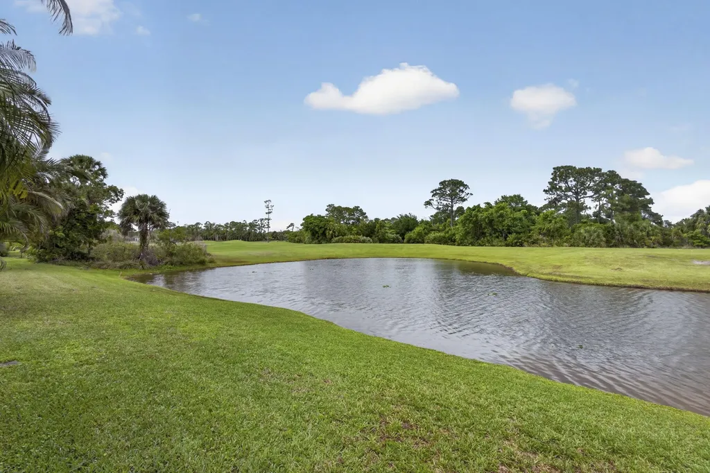 1724 Annandale Circle Royal Palm Beach FL 33411