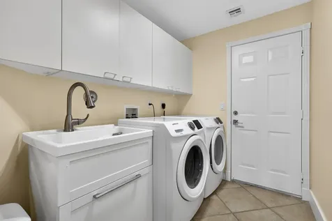1724 Annandale Circle Royal Palm Beach FL 33411