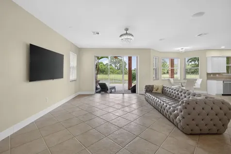 1724 Annandale Circle Royal Palm Beach FL 33411